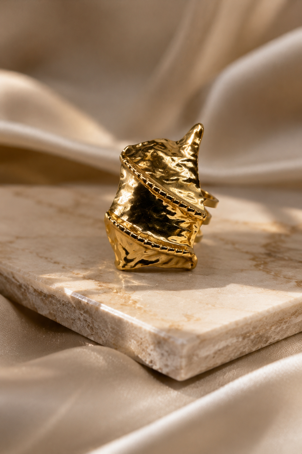 Anello Conchiglia d'Oro | YncantoRoma